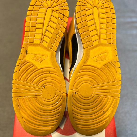 Nike Dunk Low Retro - Picture 5 of 5